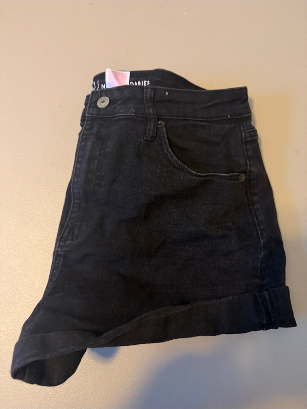 No Boundaries Black High-Waist Cuffed Denim Shorts - Picture 5 of 5